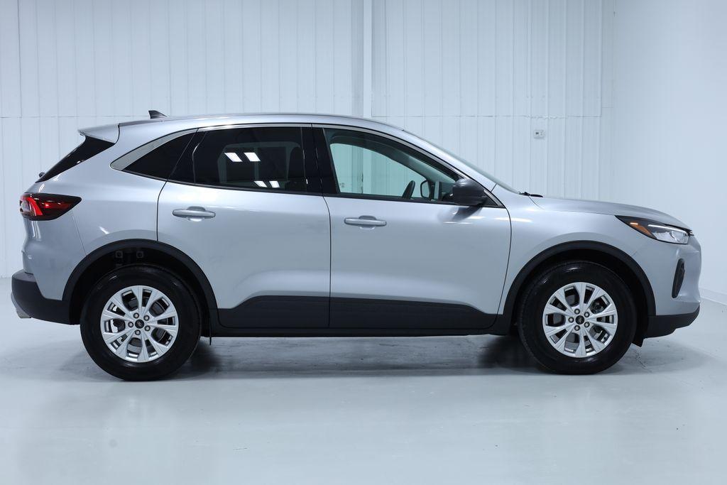used 2023 Ford Escape car, priced at $25,998