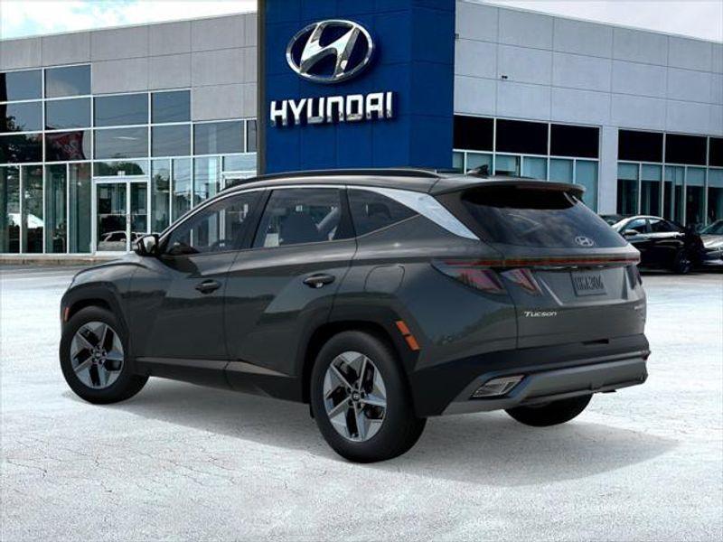 new 2025 Hyundai TUCSON Hybrid car, priced at $39,230
