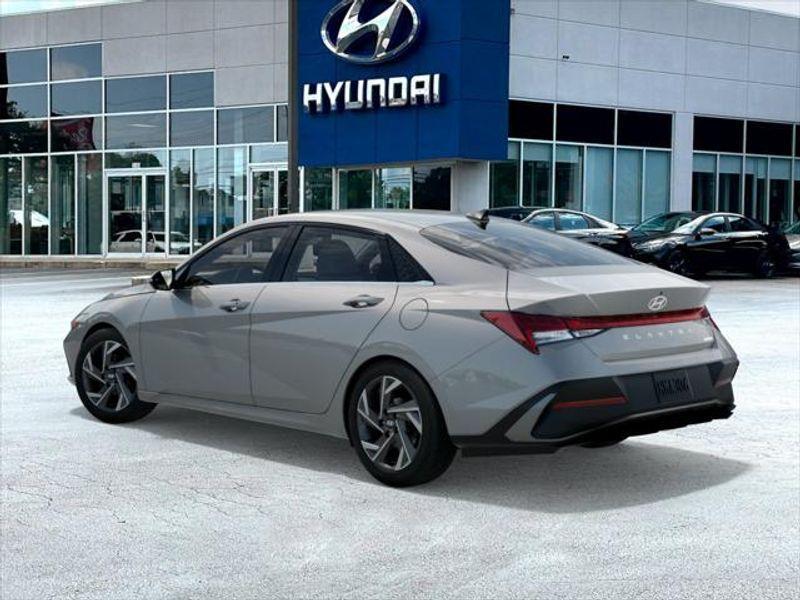 new 2025 Hyundai Elantra car, priced at $27,560
