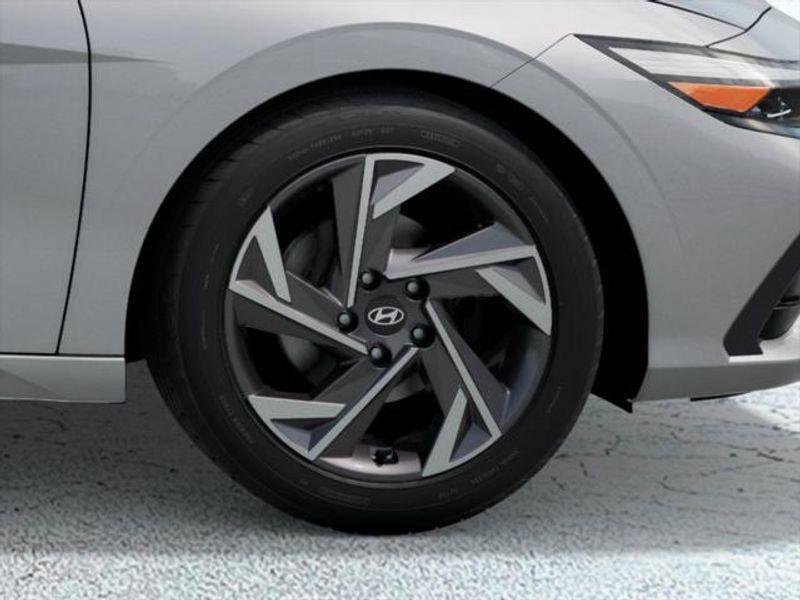 new 2025 Hyundai ELANTRA HEV car, priced at $30,633