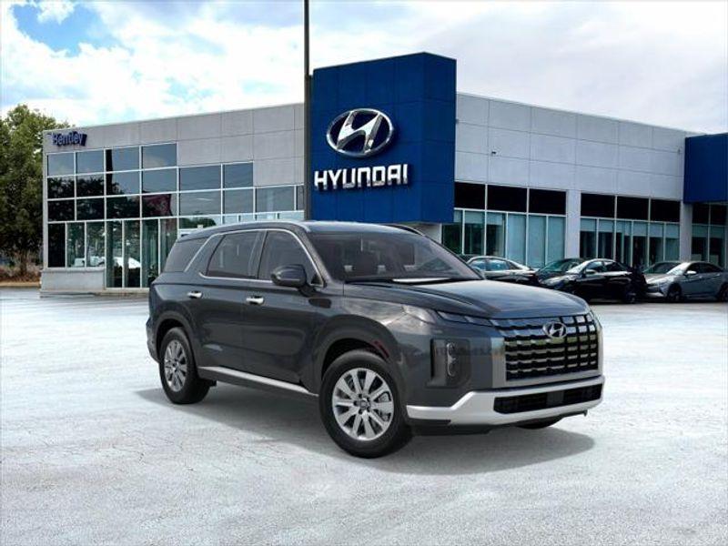 new 2025 Hyundai Palisade car, priced at $42,220
