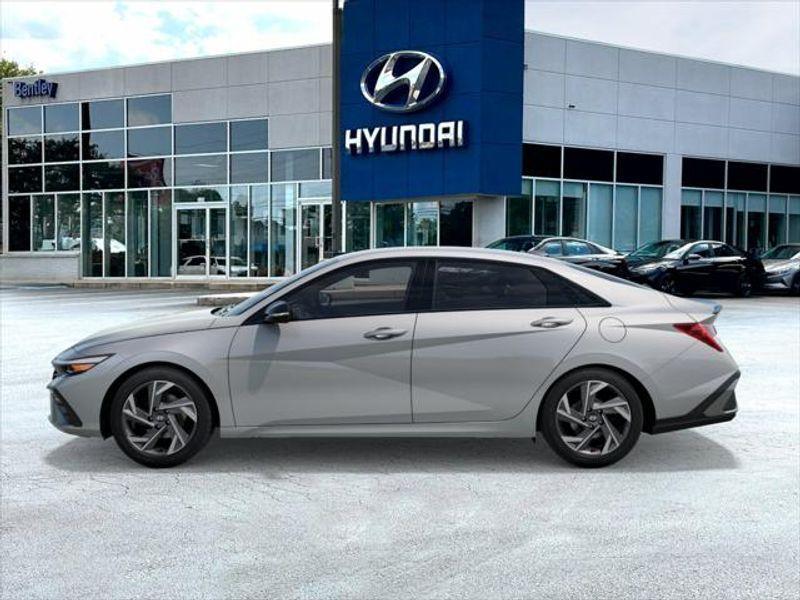 new 2025 Hyundai ELANTRA HEV car, priced at $29,060