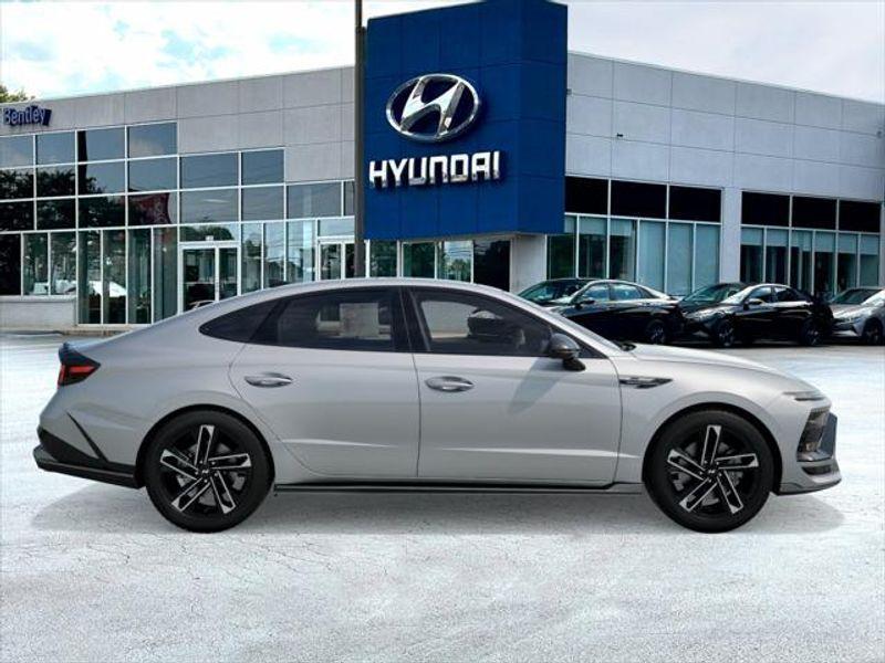 new 2025 Hyundai Sonata car, priced at $37,325