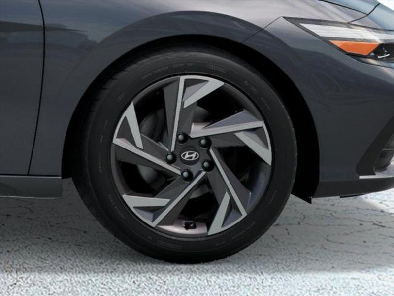 new 2025 Hyundai Elantra car, priced at $25,010