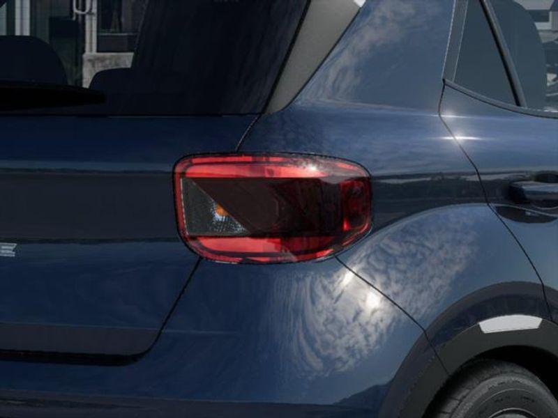 new 2025 Hyundai Venue car, priced at $25,545