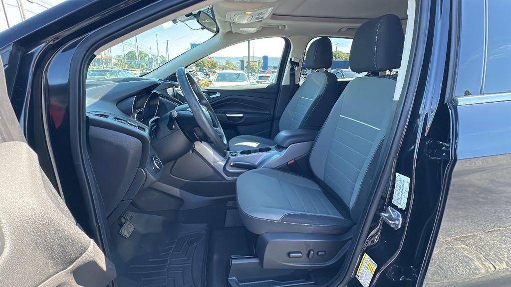 used 2015 Ford Escape car, priced at $9,998