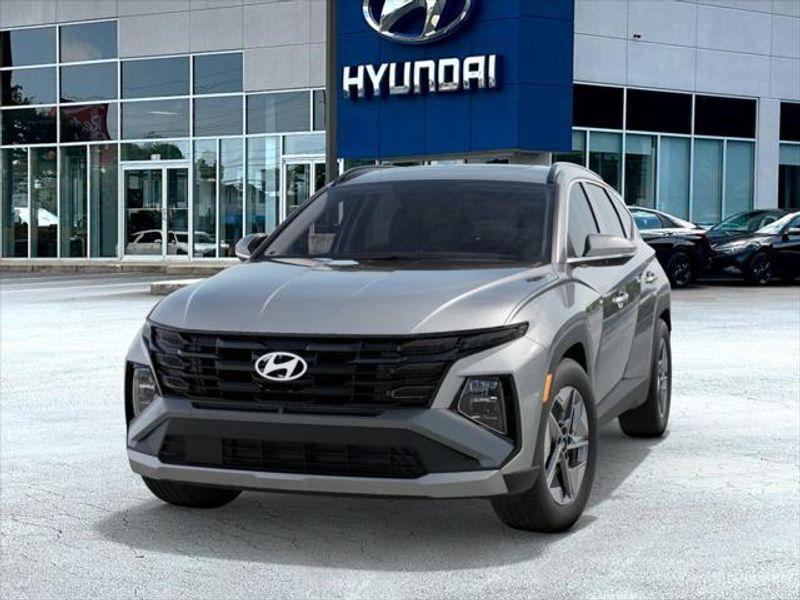 new 2025 Hyundai Tucson car, priced at $34,095