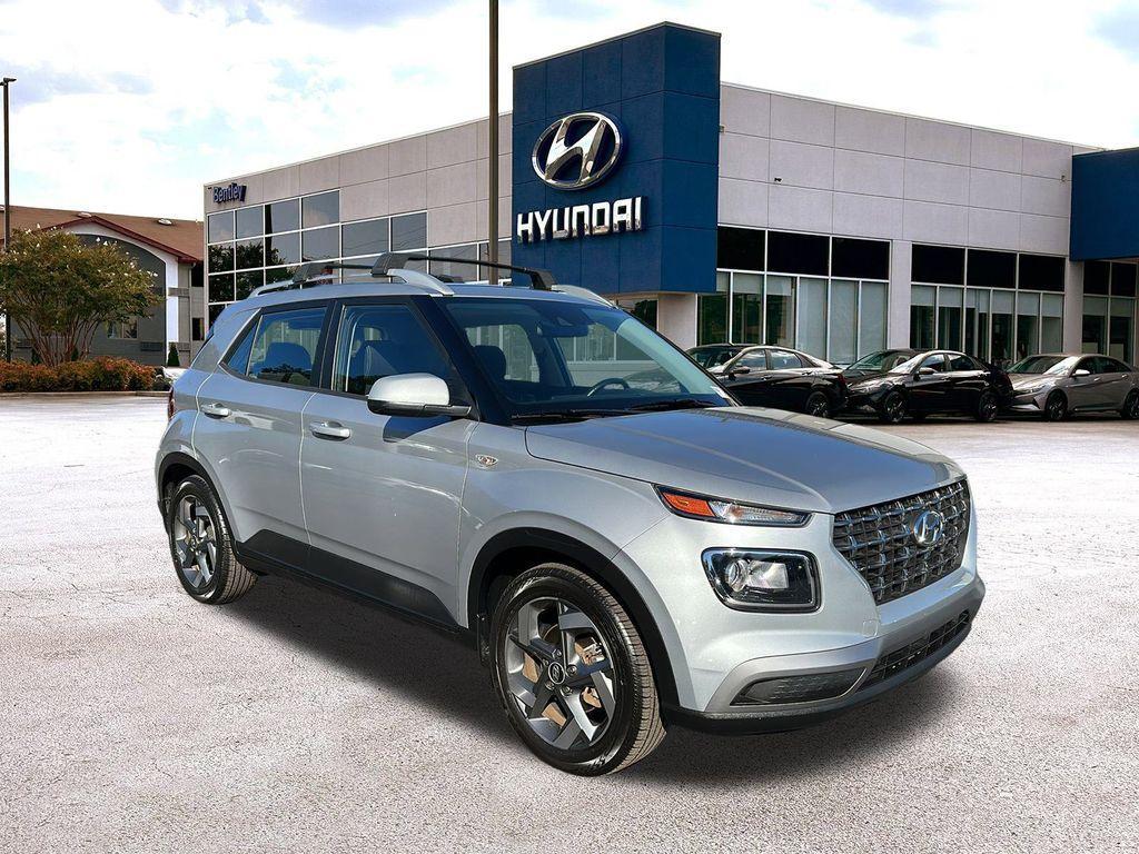 used 2022 Hyundai Venue car, priced at $17,587