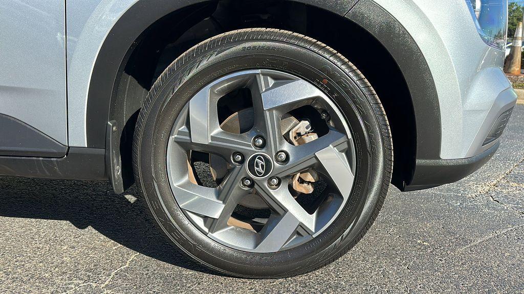 used 2022 Hyundai Venue car, priced at $17,587