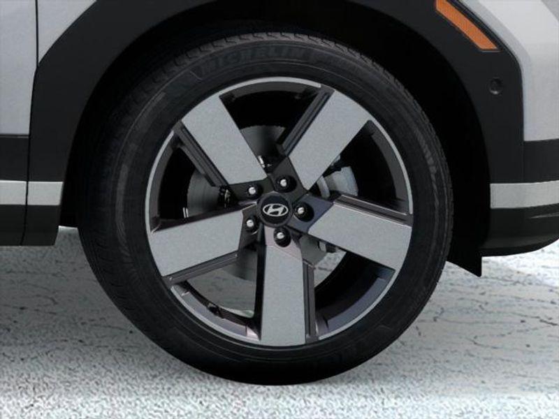 new 2025 Hyundai SANTA FE HEV car, priced at $45,989