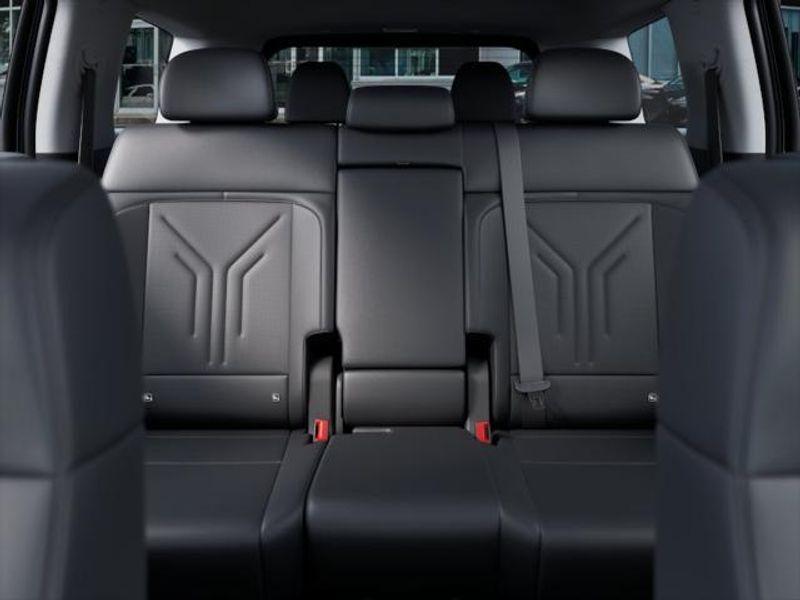 new 2025 Hyundai Santa Fe car, priced at $41,368