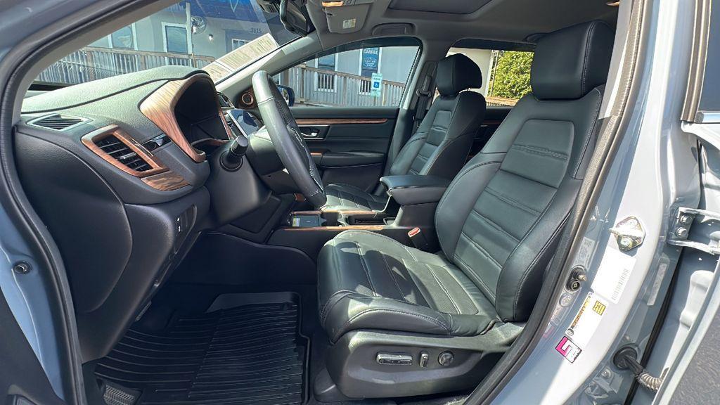 used 2021 Honda CR-V car, priced at $25,998
