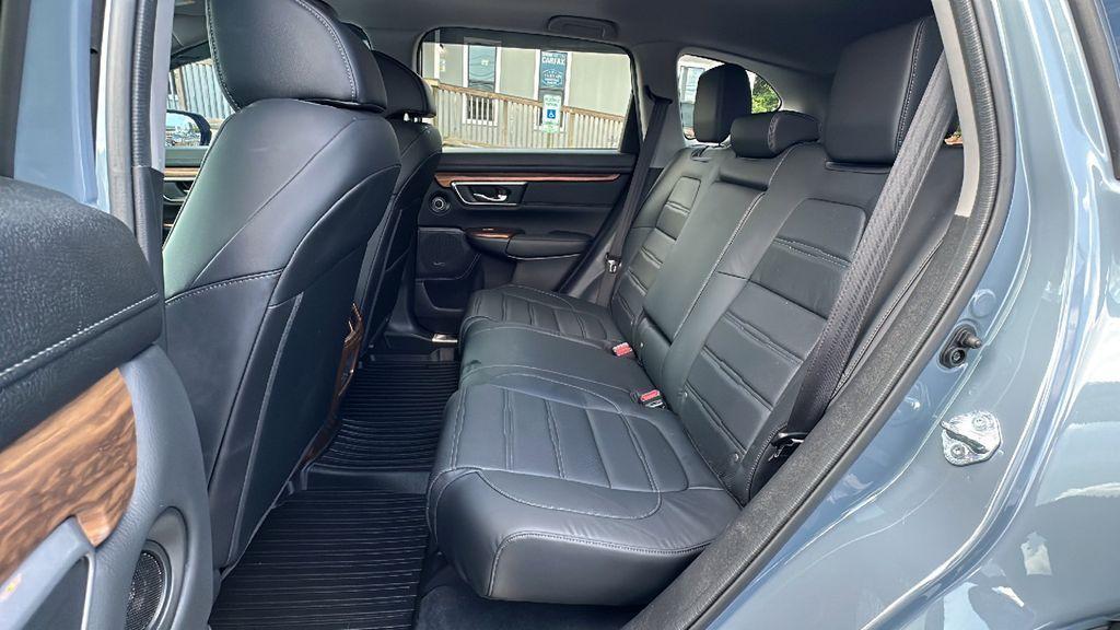 used 2021 Honda CR-V car, priced at $25,998