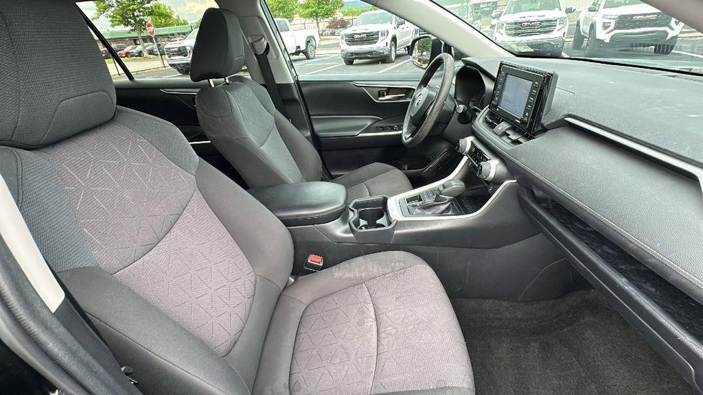 used 2020 Toyota RAV4 car, priced at $21,588