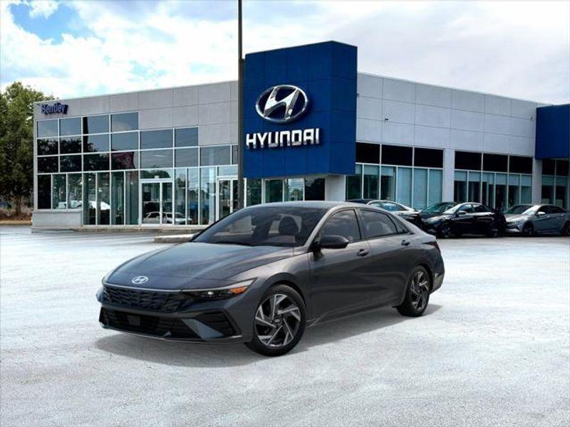 new 2025 Hyundai Elantra car, priced at $27,615