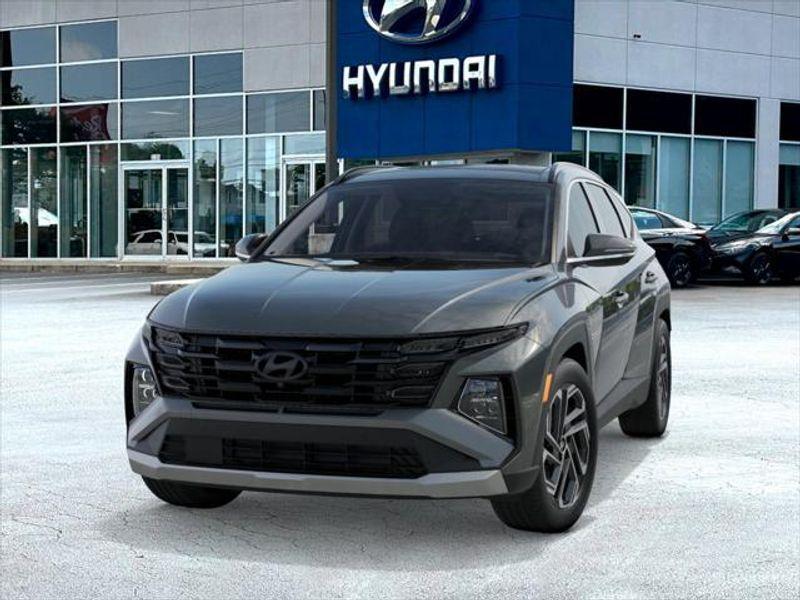new 2025 Hyundai TUCSON Hybrid car, priced at $43,285