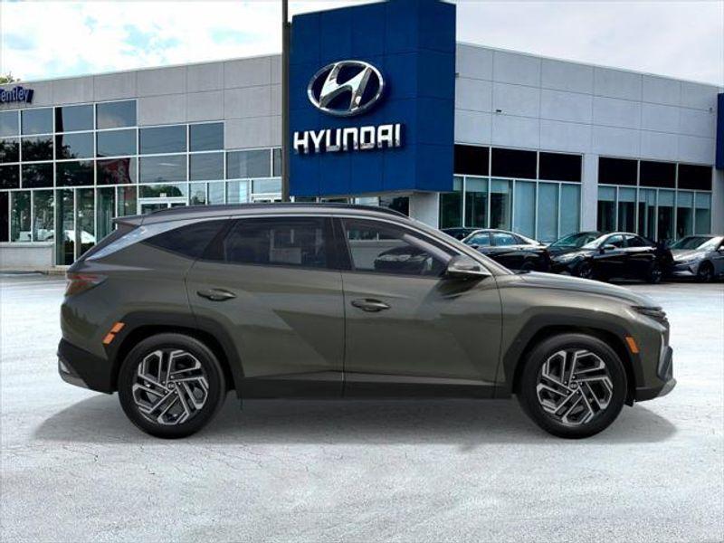 new 2025 Hyundai Tucson car, priced at $38,896