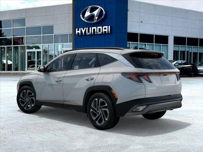 new 2025 Hyundai TUCSON Hybrid car, priced at $43,830