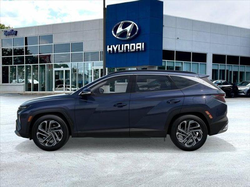 new 2025 Hyundai TUCSON Hybrid car, priced at $43,345