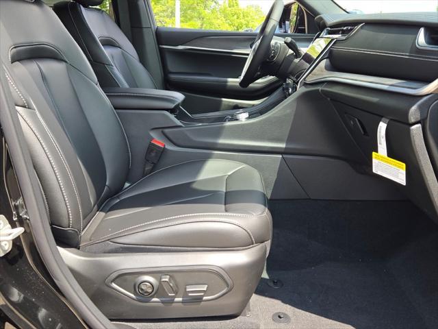 new 2025 Jeep Grand Cherokee L car, priced at $44,172