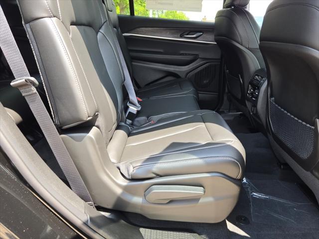 new 2025 Jeep Grand Cherokee L car, priced at $44,172
