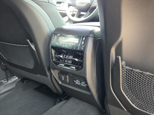 new 2025 Jeep Grand Cherokee L car, priced at $44,172