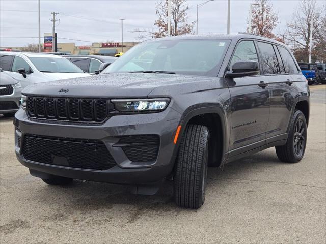 used 2024 Jeep Grand Cherokee car, priced at $40,989