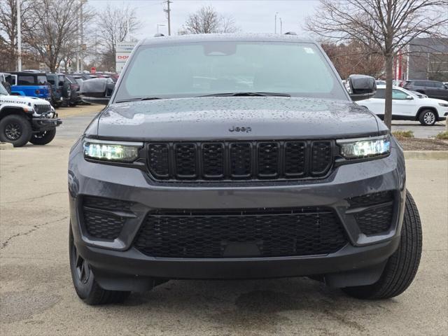 used 2024 Jeep Grand Cherokee car, priced at $40,989