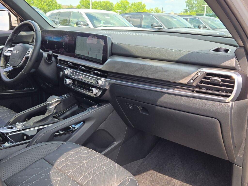 used 2025 Kia Telluride car, priced at $45,500