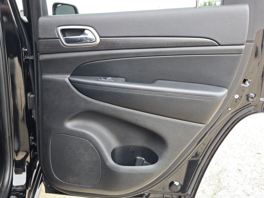 used 2018 Jeep Grand Cherokee car, priced at $15,996