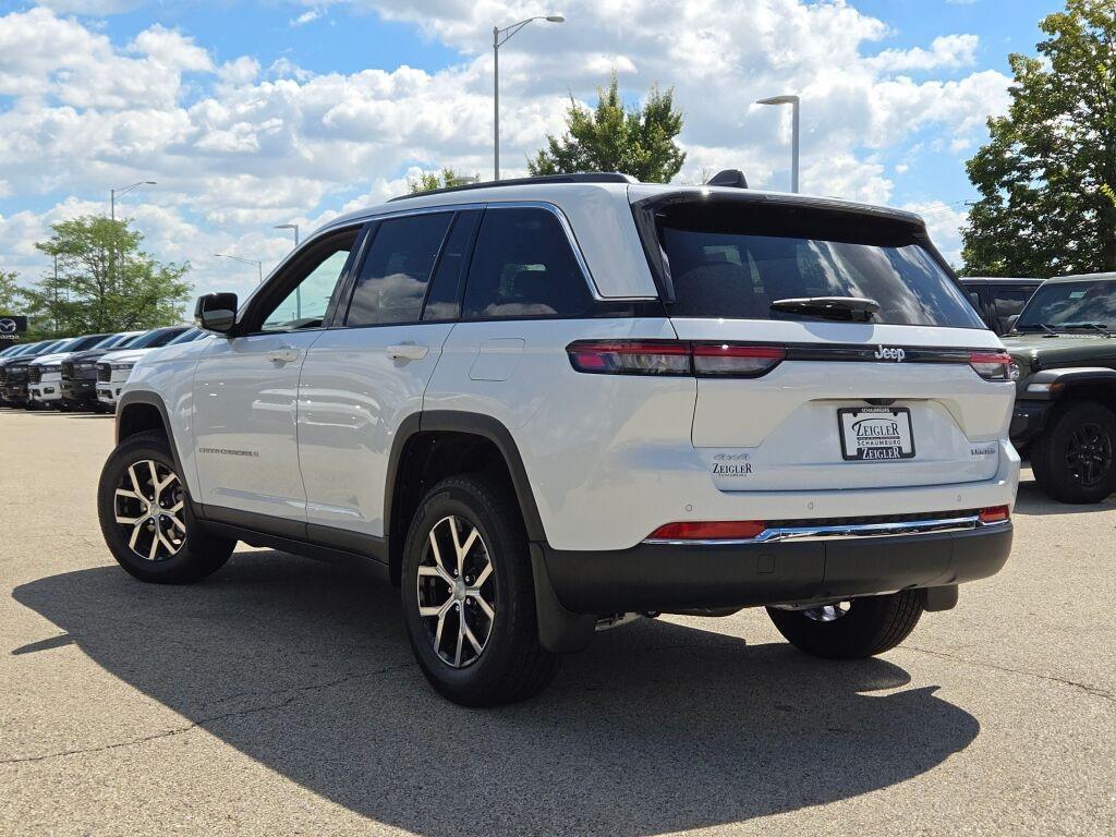 new 2025 Jeep Grand Cherokee car, priced at $44,090