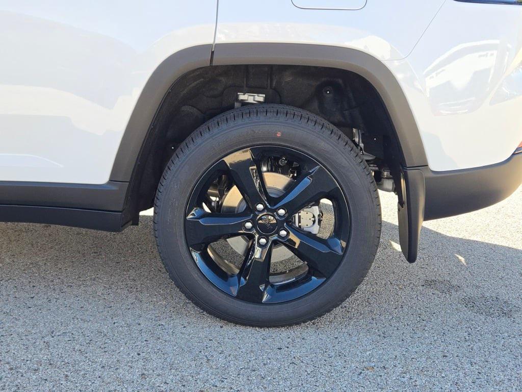 new 2025 Jeep Grand Cherokee car, priced at $48,490