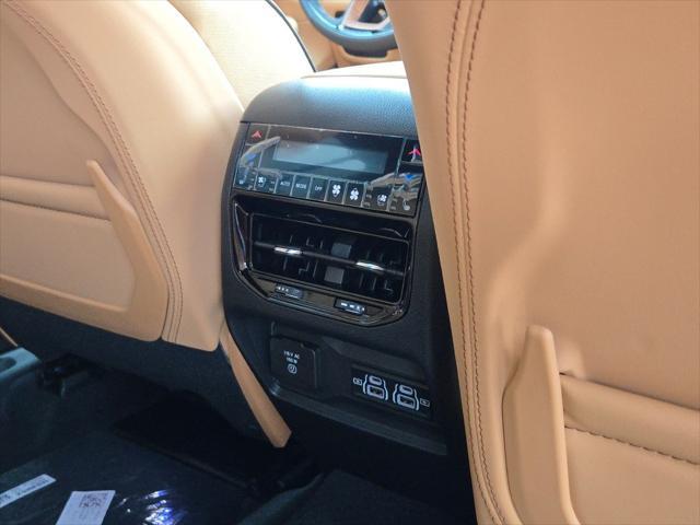 new 2025 Jeep Grand Cherokee L car, priced at $66,661