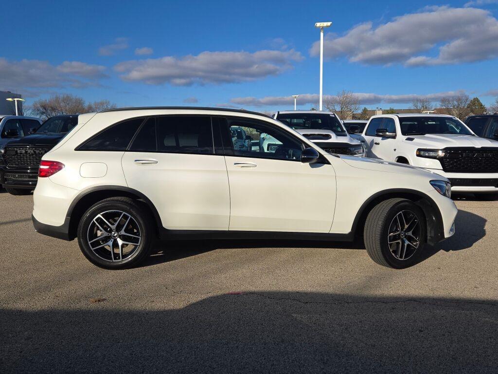 used 2019 Mercedes-Benz GLC 300 car, priced at $18,751