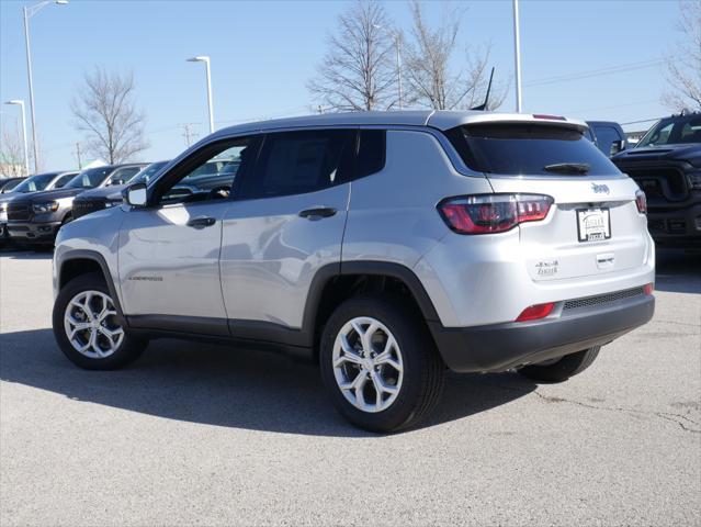 new 2024 Jeep Compass car, priced at $25,590