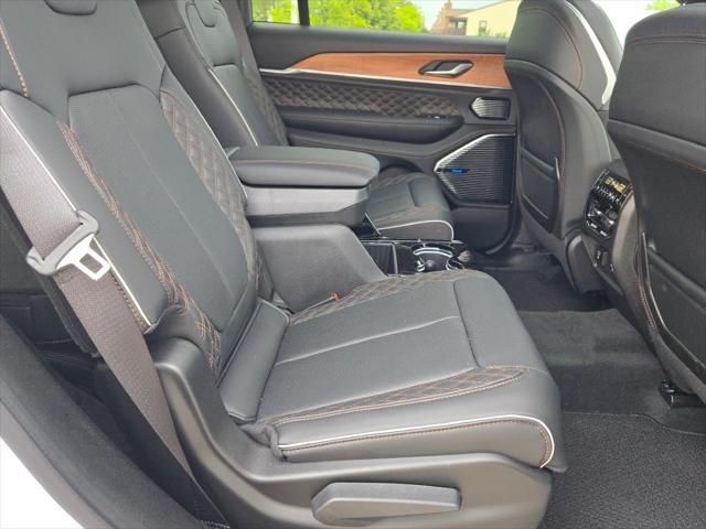 new 2025 Jeep Grand Cherokee L car, priced at $59,831