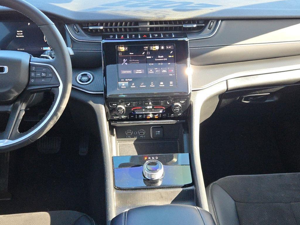 used 2023 Jeep Grand Cherokee car, priced at $32,972