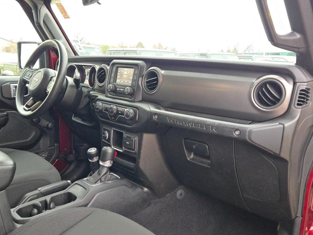 used 2021 Jeep Wrangler Unlimited car, priced at $26,391