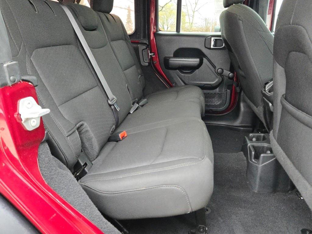 used 2021 Jeep Wrangler Unlimited car, priced at $26,391