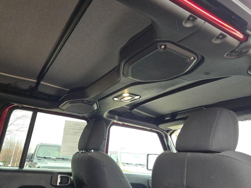 used 2021 Jeep Wrangler Unlimited car, priced at $26,391