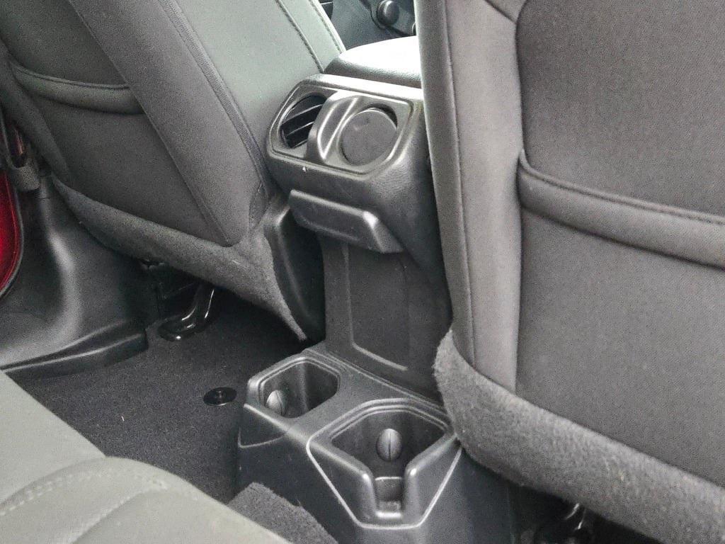 used 2021 Jeep Wrangler Unlimited car, priced at $26,391