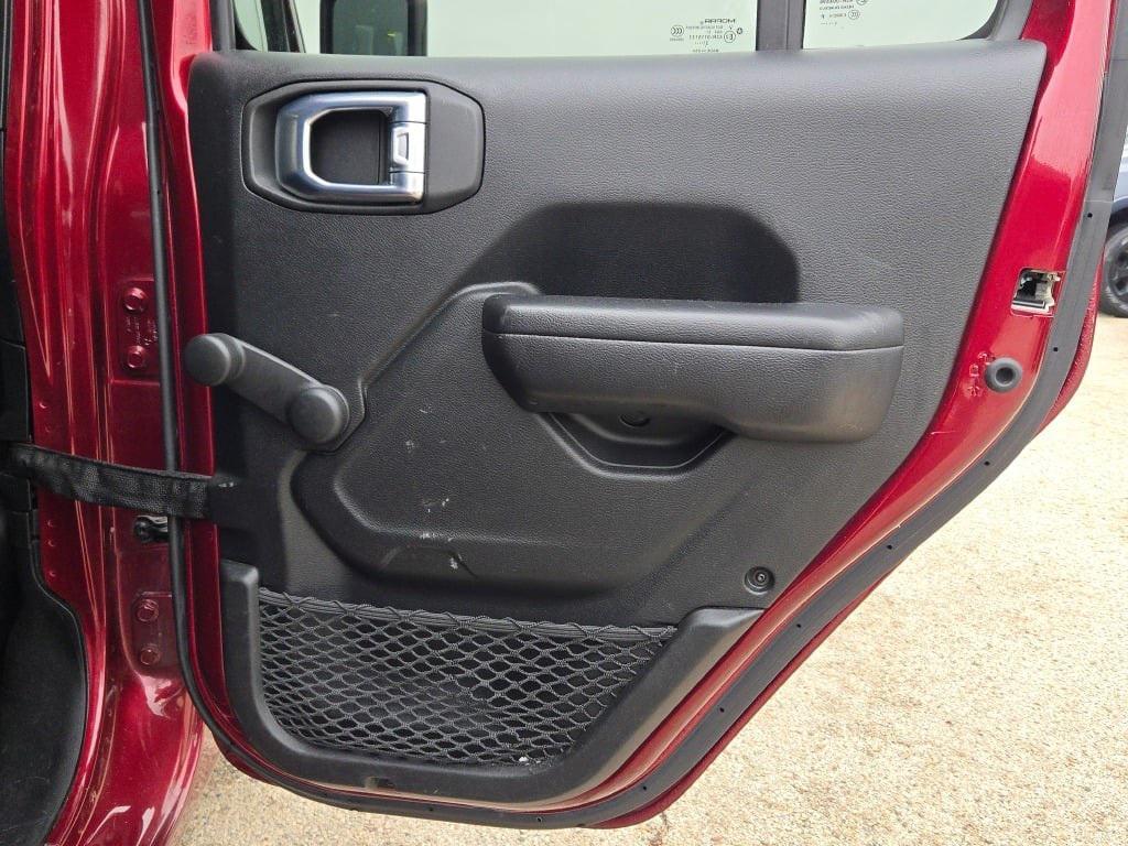 used 2021 Jeep Wrangler Unlimited car, priced at $26,391