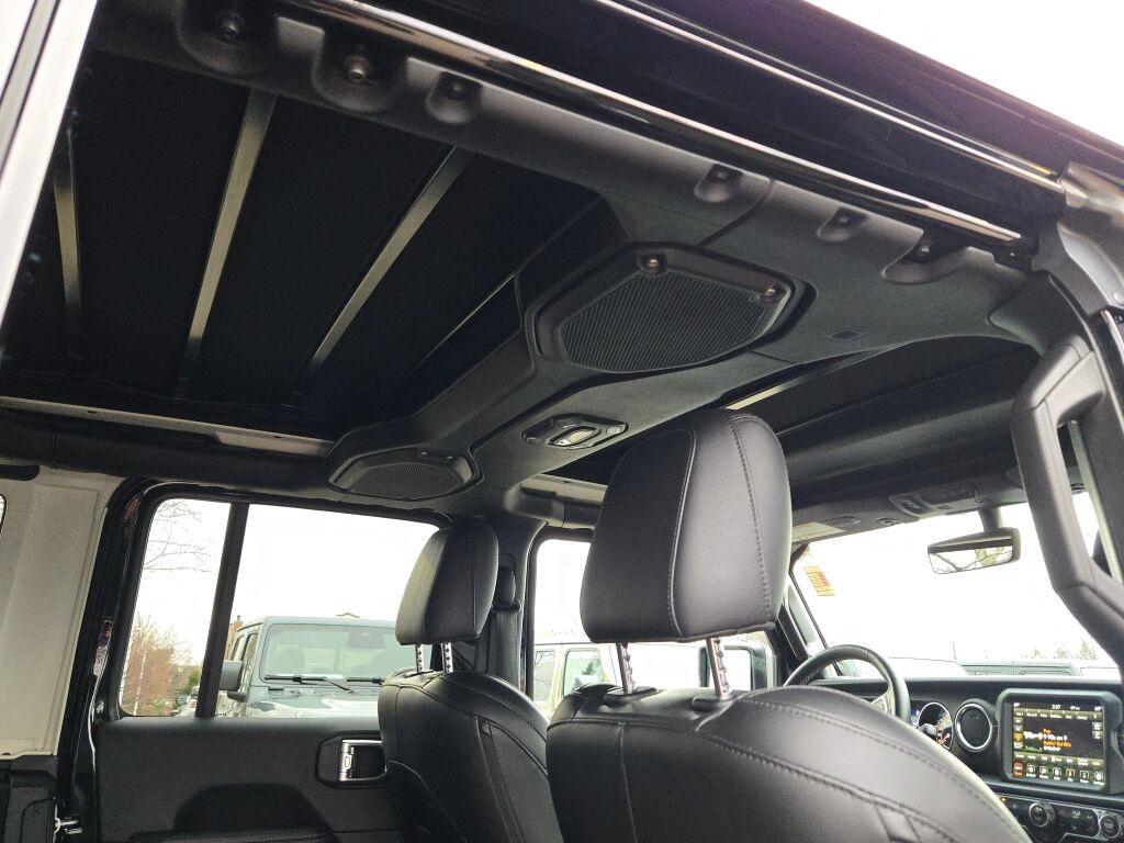 used 2022 Jeep Wrangler Unlimited car, priced at $33,931