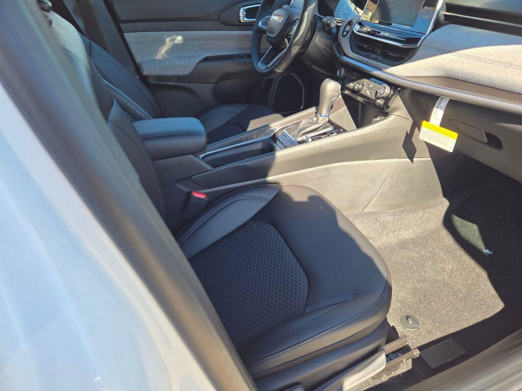 new 2026 Jeep Compass car, priced at $26,820