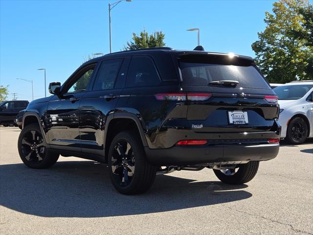 new 2025 Jeep Grand Cherokee car, priced at $45,675