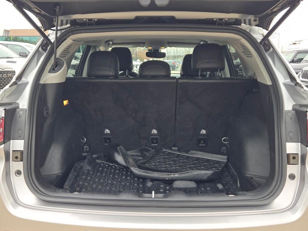 used 2022 Jeep Compass car, priced at $19,487