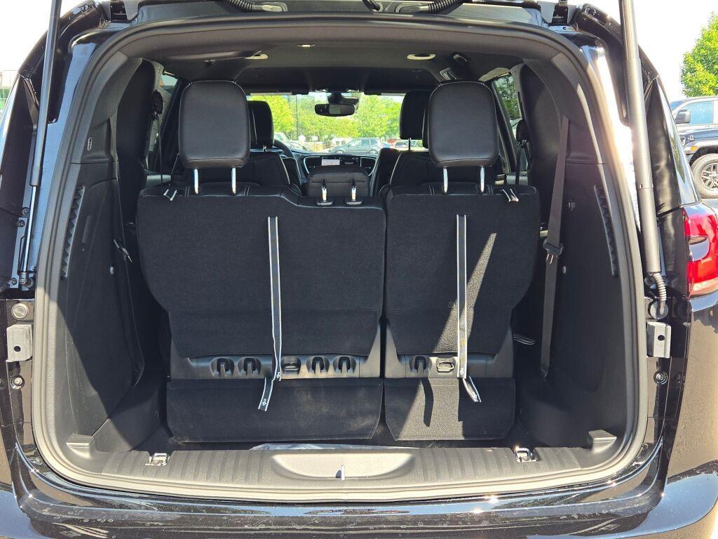 new 2026 Chrysler Pacifica car, priced at $44,470