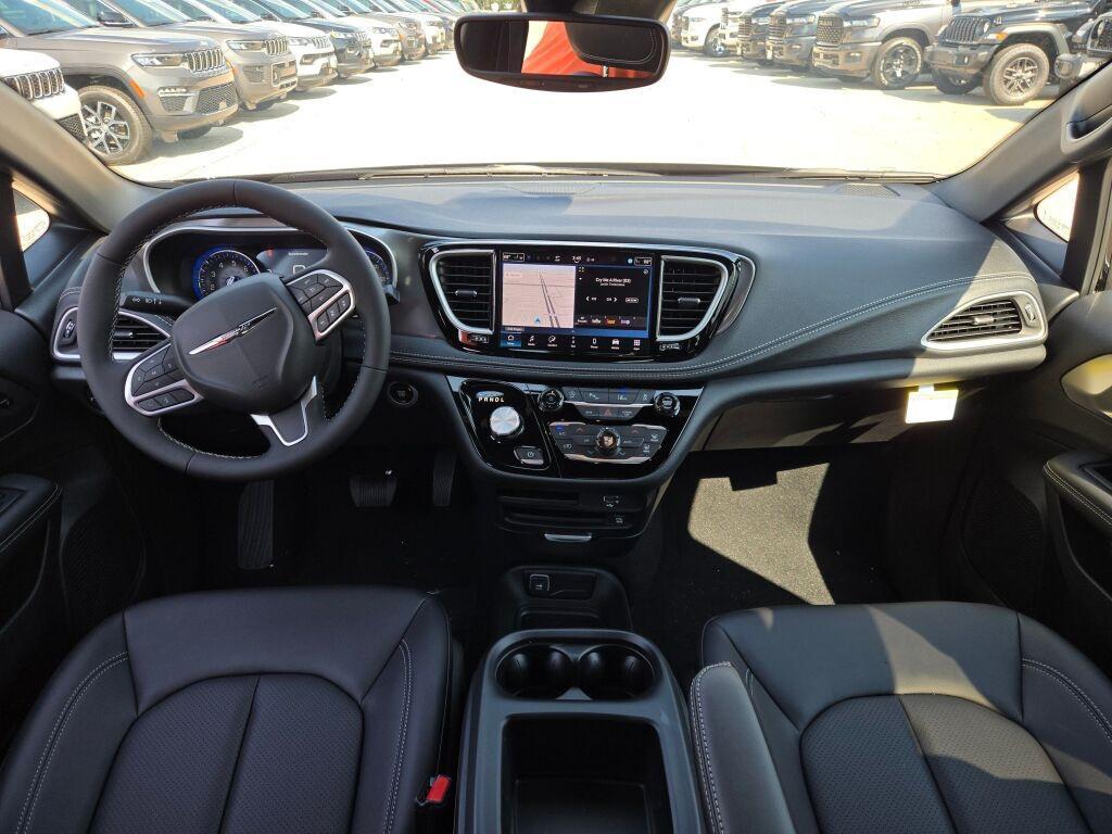 new 2026 Chrysler Pacifica car, priced at $44,470