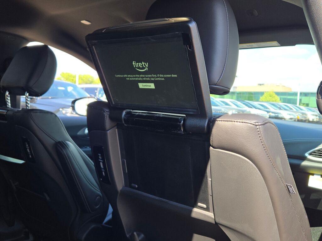 new 2026 Chrysler Pacifica car, priced at $44,470