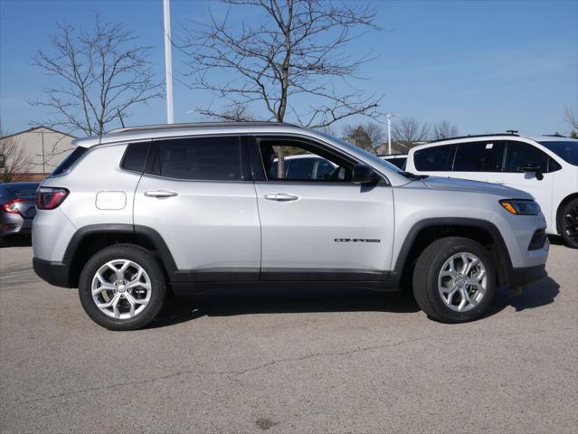 new 2024 Jeep Compass car, priced at $30,535